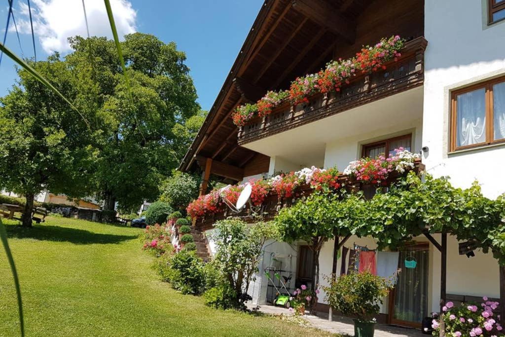 Ferienhaus Koch Weissbriach Exterior photo